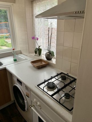 3 Bed Semi-Detached House To Rent