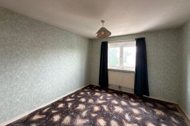 Cottington Road, Feltham photo 3