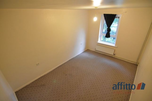 44 Ipswich Close, Leicester, Leicester photo 3