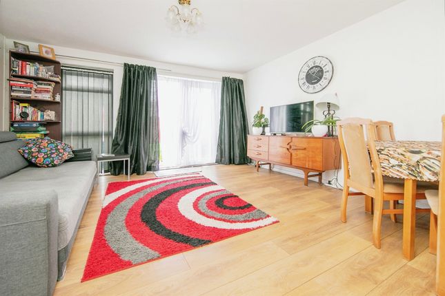 End terrace house for sale in Milnrow, Ipswich