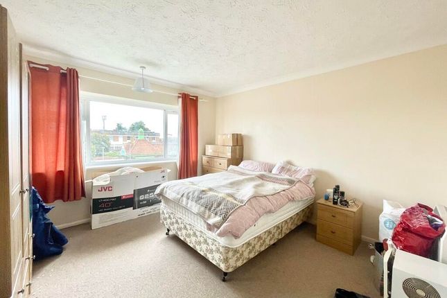 Flat 7 St Bernards Court, Sompting Road, Lancing photo 5