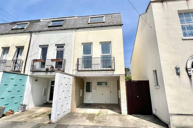 Property for sale in Clare Street, Cheltenham