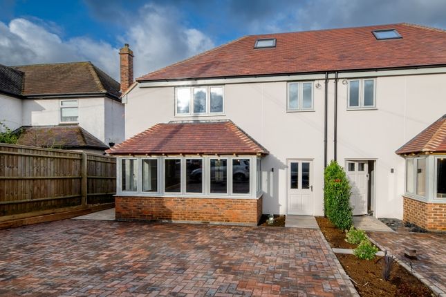 Thumbnail Semi-detached house to rent in Norreys Road, Cumnor, Oxford
