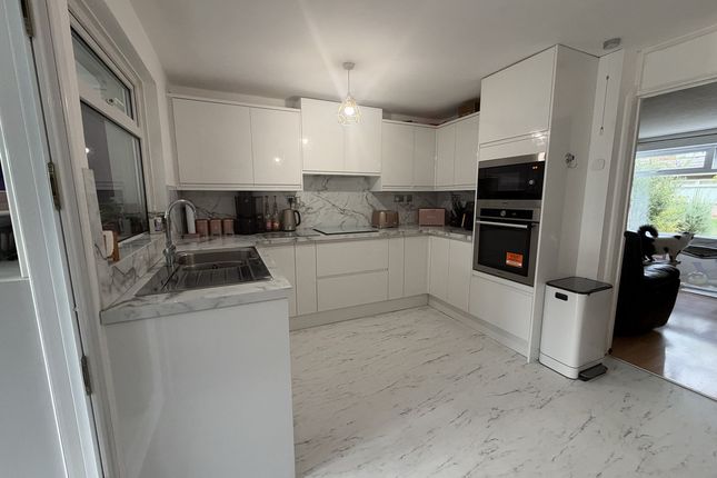 56, Wrington Close, Little Stoke photo 3