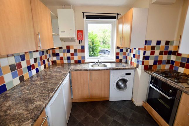 28, Fishermead Boulevard, Milton Keynes photo 4