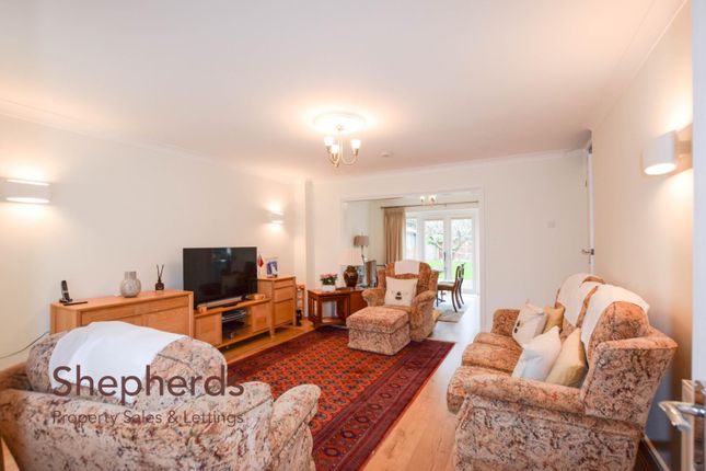 Dig Dag Hill, Cheshunt photo 2
