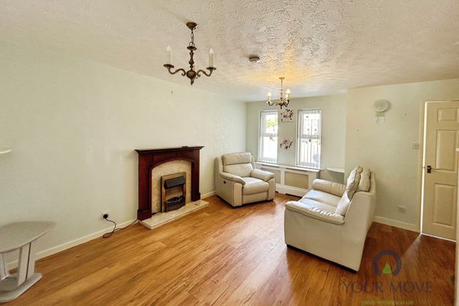 9, Walnut Close, Swadlincote photo 3