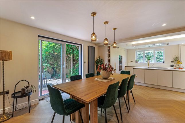 36, Crown Road, Surrey photo 4