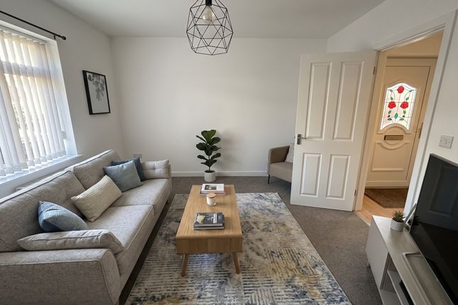 9 The Circle, Crewe photo 2