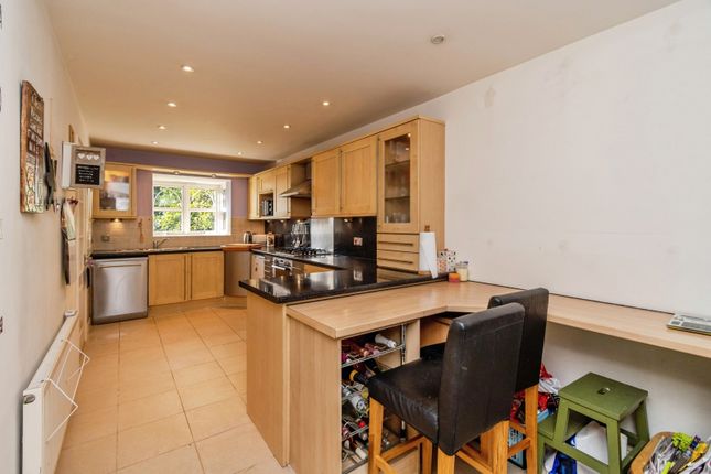 74B,, Cannock Road, Staffordshire photo 3