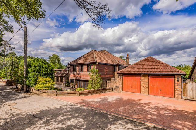Forest Green, Lady Bettys Drive, Fareham photo 2
