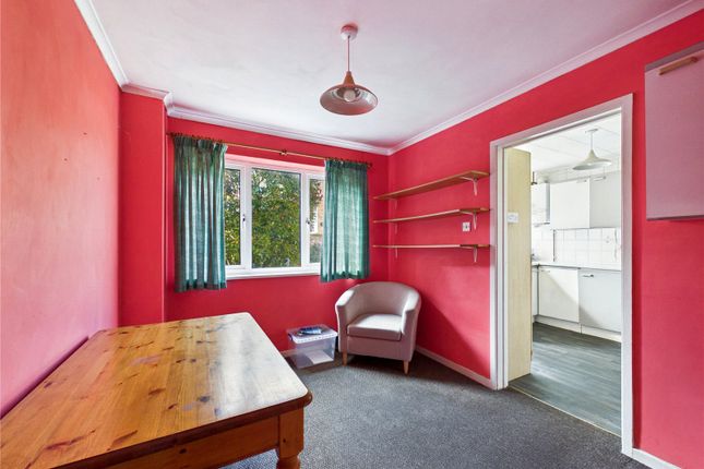 10, Ewan Way, Colchester photo 4
