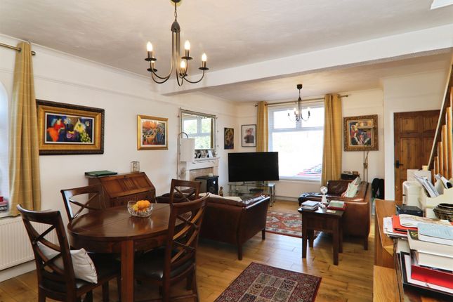 1, Duffryn Bach Terrace, Pontypridd photo 3