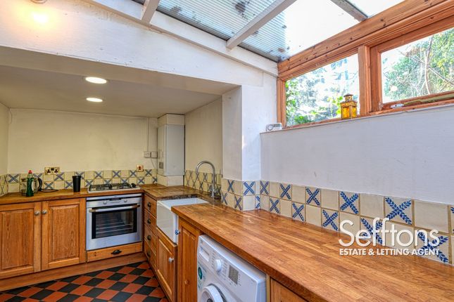 5 Chapel Lane, Norwich photo 2