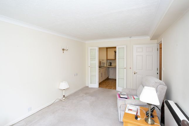 Flat for sale in Heathdene Manor, Grandfield Avenue, Watford, Hertfordshire