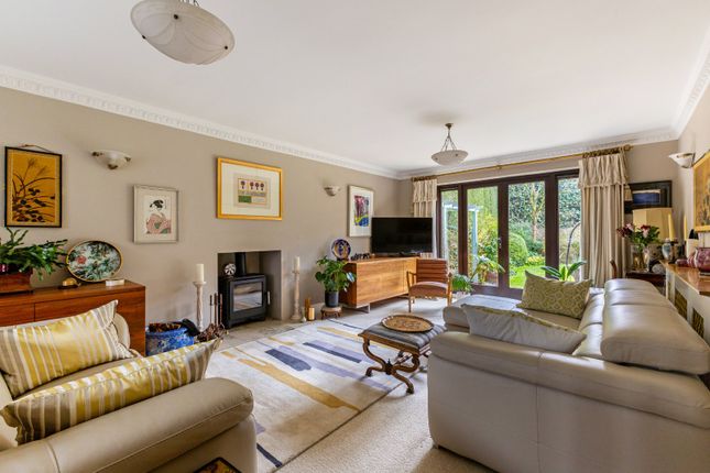 2, Blackmore Manor, St. Albans photo 2