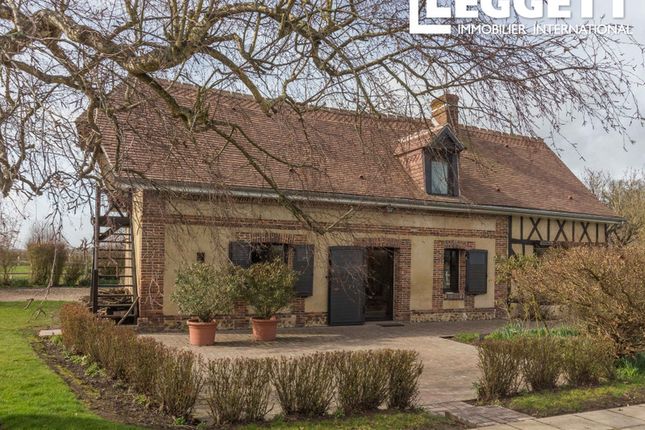 Villa for sale in Le Lesme, Eure, Normandie