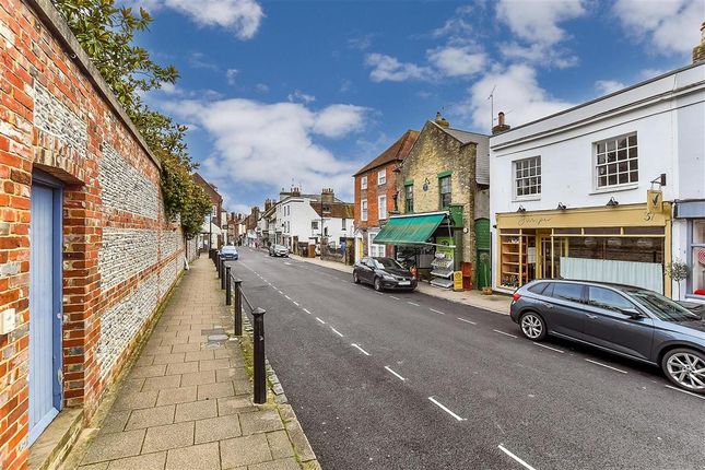 Flat for sale in Tarrant Street, Arundel, West Sussex