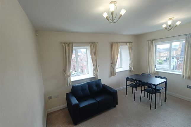 Flat 8, 15, Henry Bird Way, Northampton photo 5