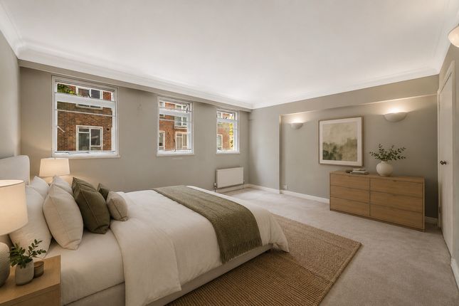 Flat Flat 1 Park Lodge, 32, Melbury Road, London photo 4