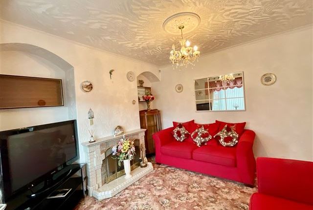 23, Ashley Grove Aston, Sheffield photo 3