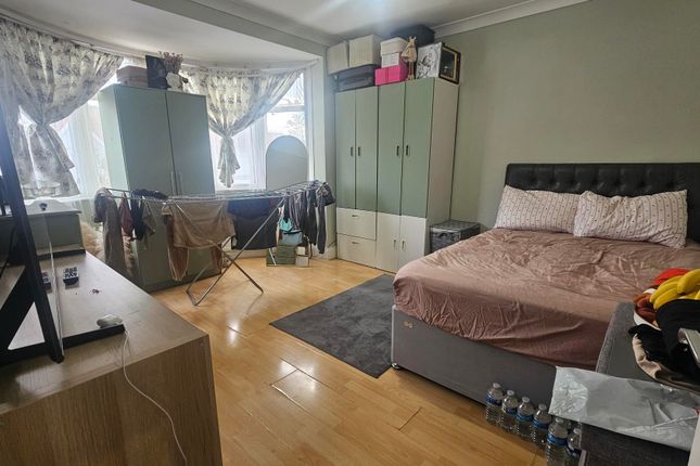 628a, Kenton Road, Kenton photo 2