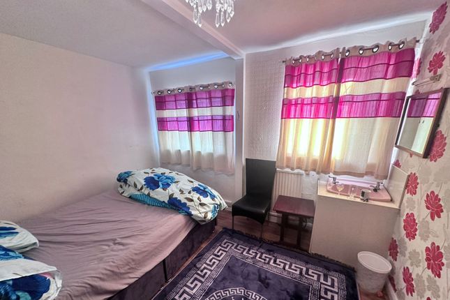Y Foelas, Station Road, Llanrug, Caernarfon Ll55 4Be