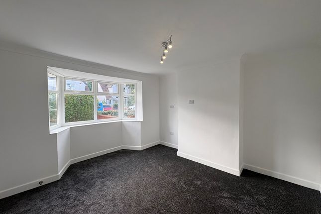 20, Sutton-in-Ashfield photo 3