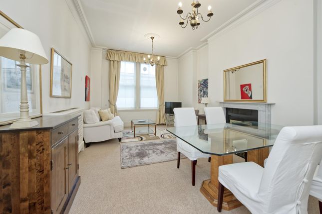 Thumbnail Flat for sale in Crusader House, St. James's, London