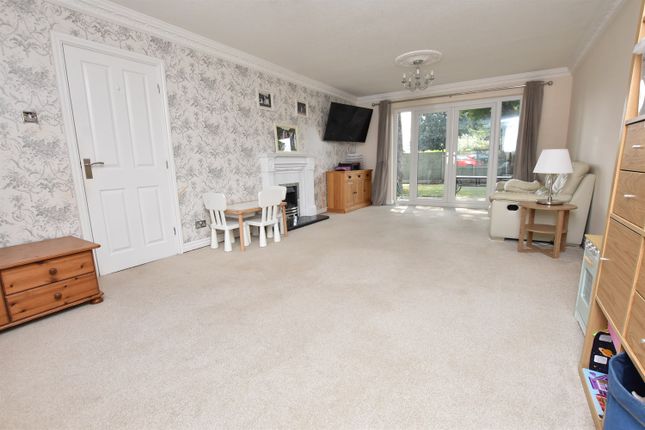 1, Church Avenue, Sutton-In-Ashfield photo 4