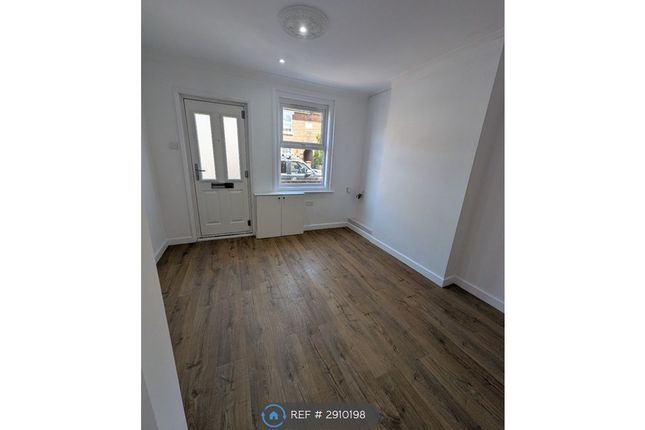 Granville Road, Colchester photo 5