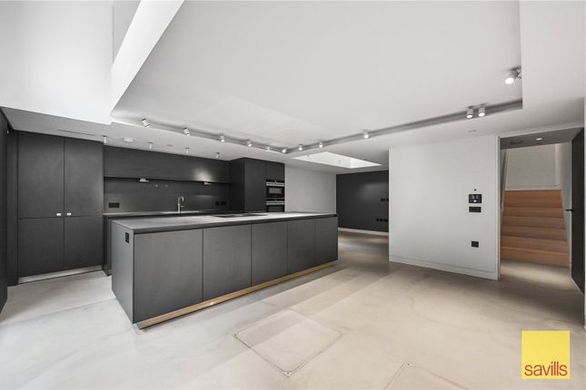 Thumbnail End terrace house for sale in Borough High Street, London