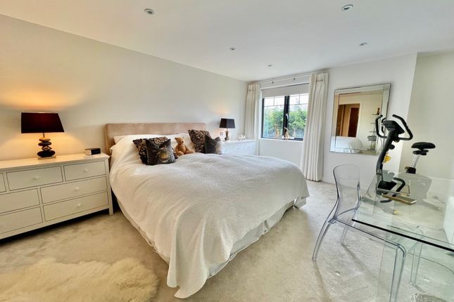 Flat for sale in Cranford Avenue, Exmouth