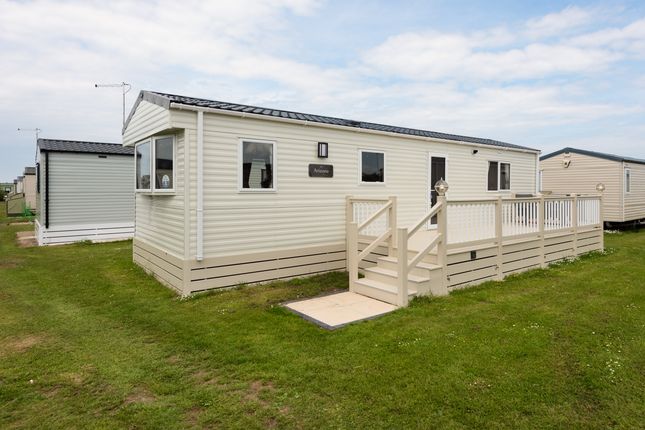 Thumbnail Mobile/park home for sale in The Abi Arizona, Seaview Holiday Park, Whitstable