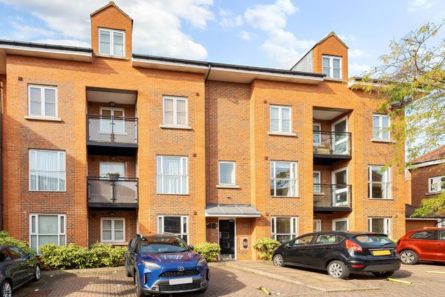 Flat for sale in Bancroft, Hitchin