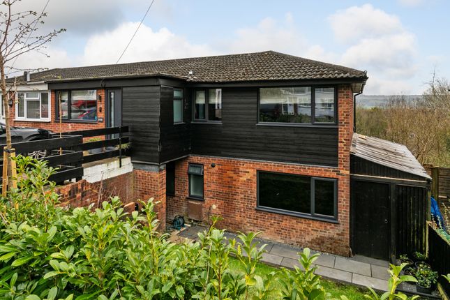 Thumbnail Semi-detached house for sale in Chalk Ridge, Winchester
