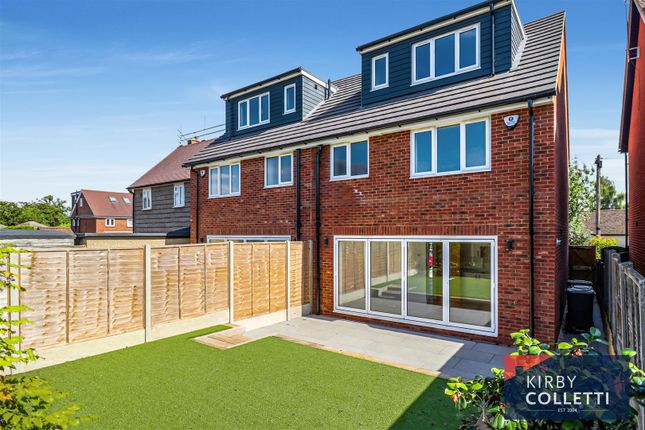 4a, Frenchs Close, Stanstead Abbotts photo 3