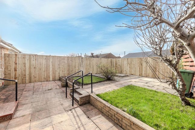 47, Eddrington Grove, Newcastle upon Tyne photo 2