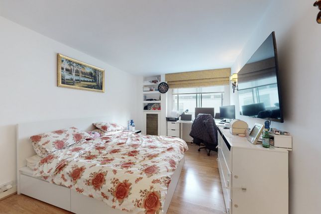 Flat for sale in Century Court, Grove End Road, London