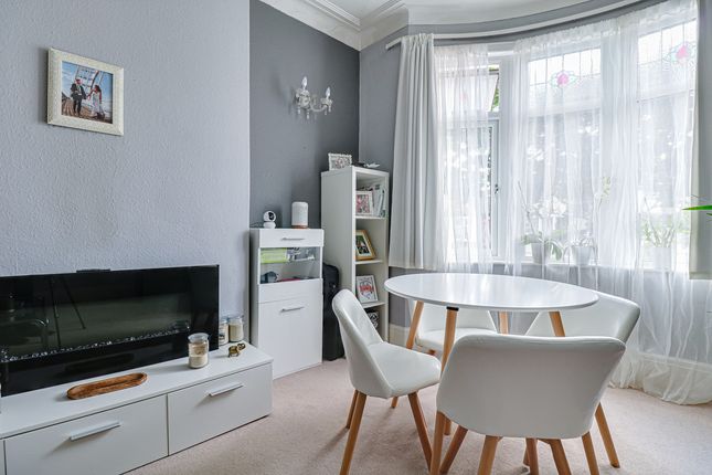 50b, Cheltenham Road, Southend-on-sea photo 3