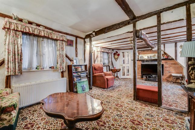 The Thatched Cottage, Main Road, Boreham, Chelmsford photo 3