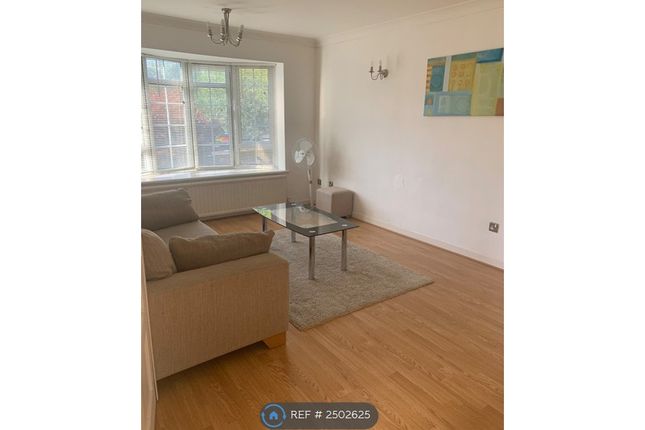 Light, Airy 2 Bedroom Apartment