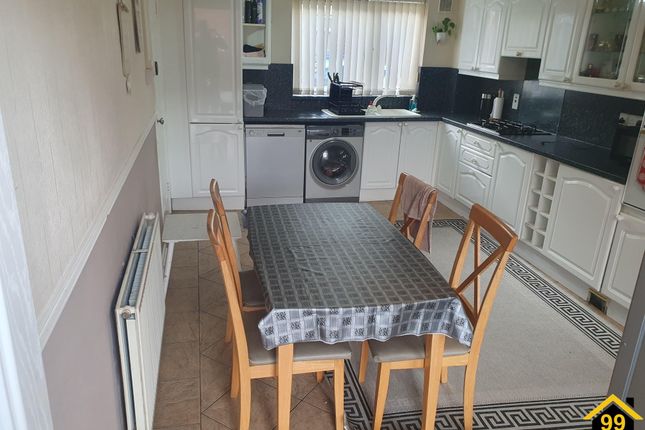 20, Bashall Street, Bolton photo 3