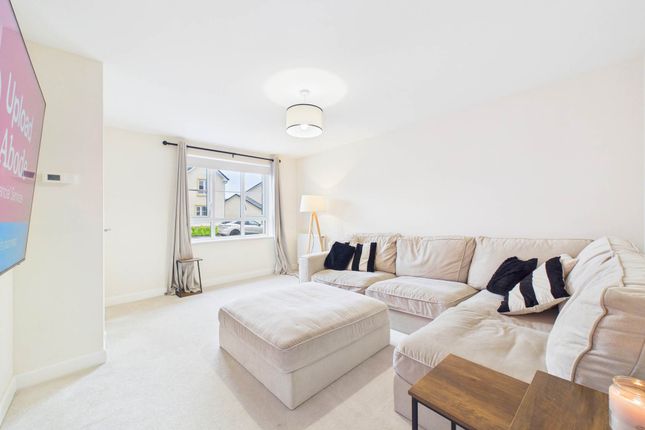 4, Cornflower Avenue, Glasgow photo 3