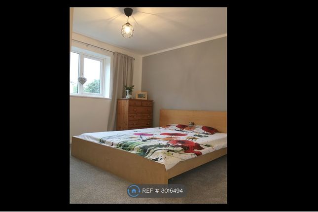 Park Grange Croft, Sheffield photo 4