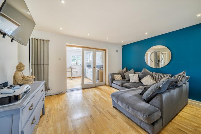 34, Wingfield Way, Ruislip photo 4