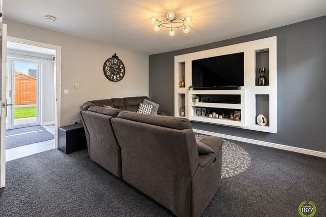 1 Abbeydale Way, Accrington photo 2