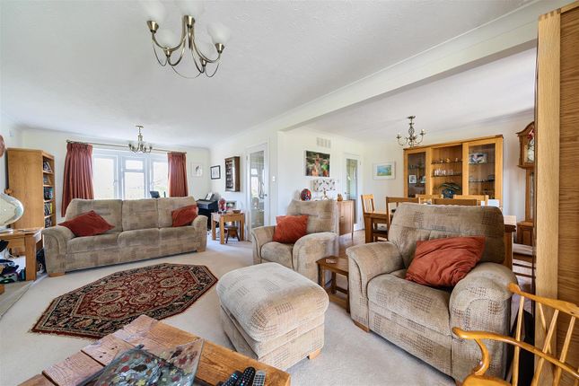 7, Ham Meadow, Sturminster Newton photo 4