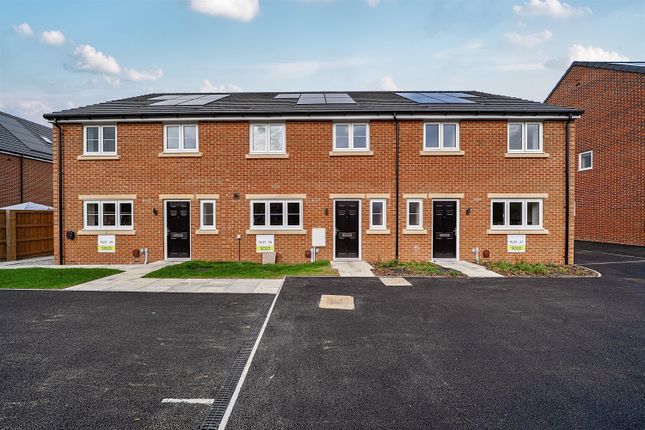 3 bed property for rent in Platform Rise WF9