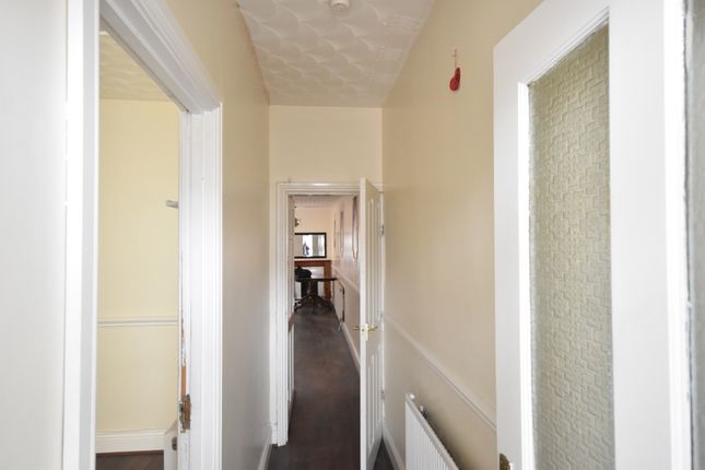 19, Mansel Road, Birmingham photo 4